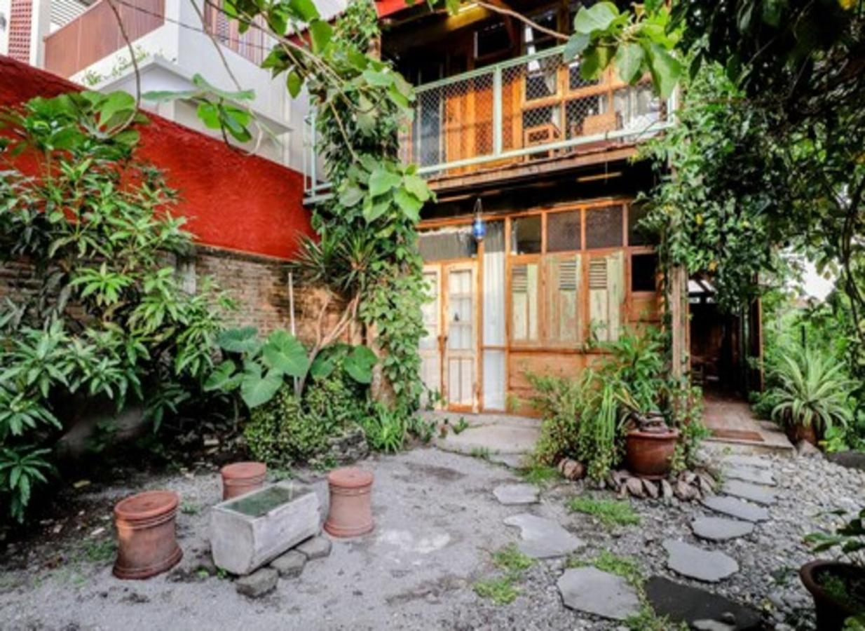 Lorong Homestay Bantul Exterior photo