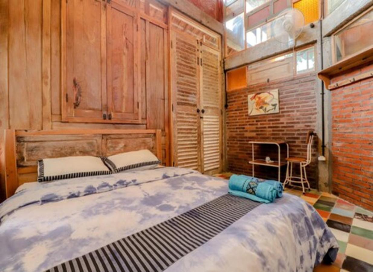 Lorong Homestay Bantul Exterior photo